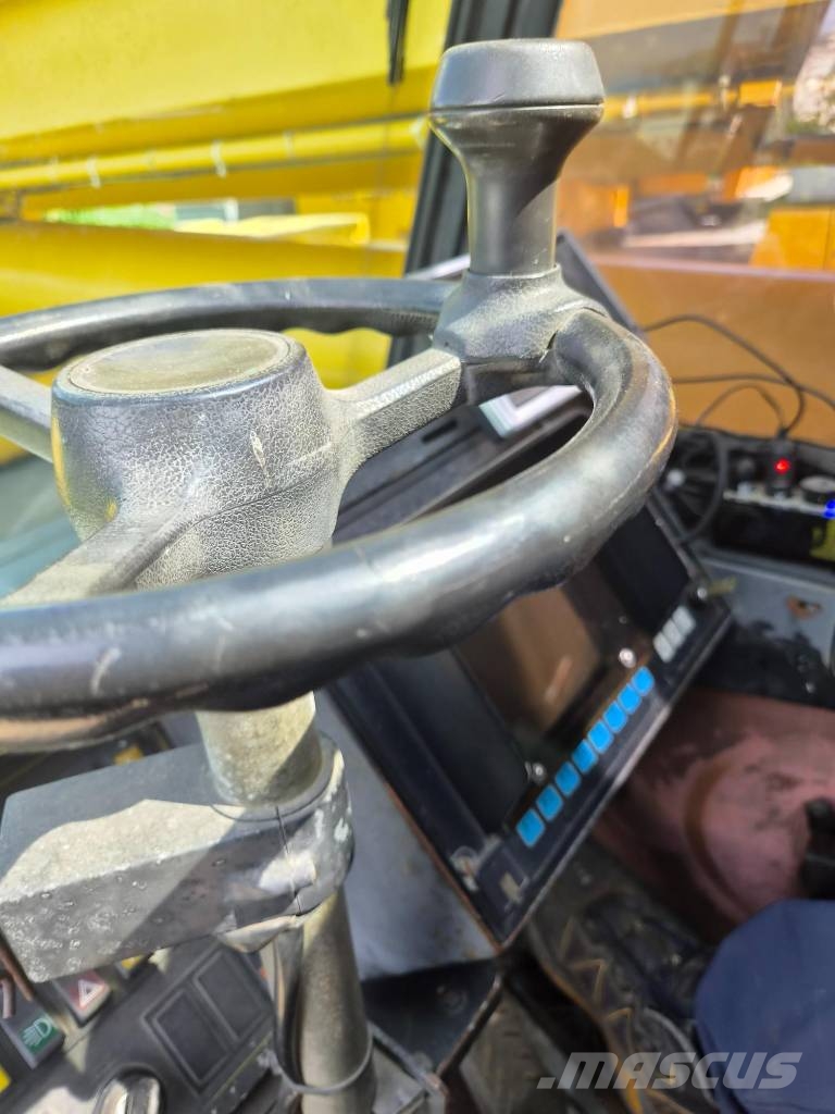 Liebherr LTM 1050-1 Mobiilinosturit