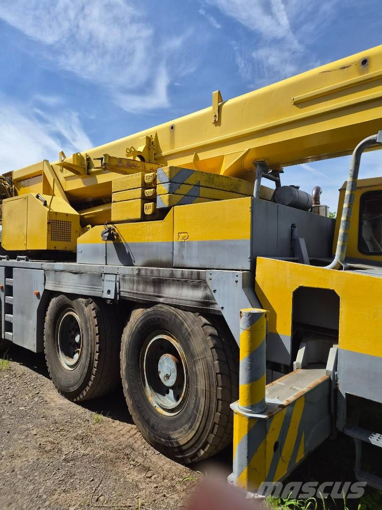 Liebherr LTM 1050-1 Mobiilinosturit