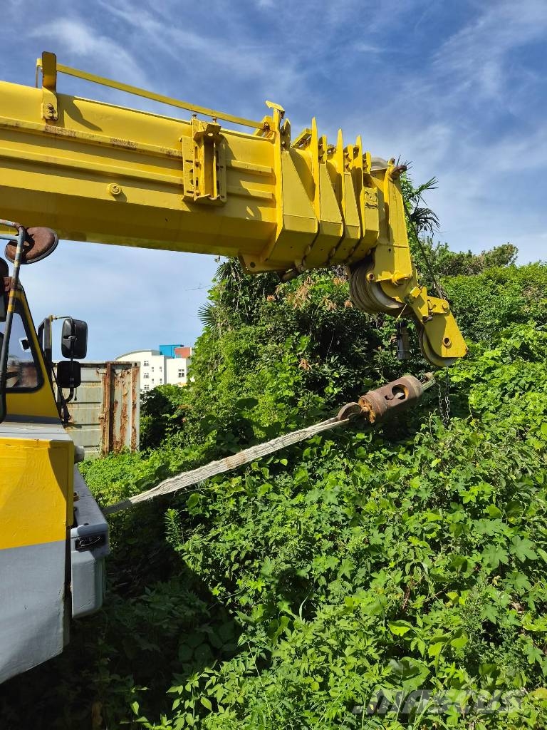 Liebherr LTM 1050-1 Mobiilinosturit