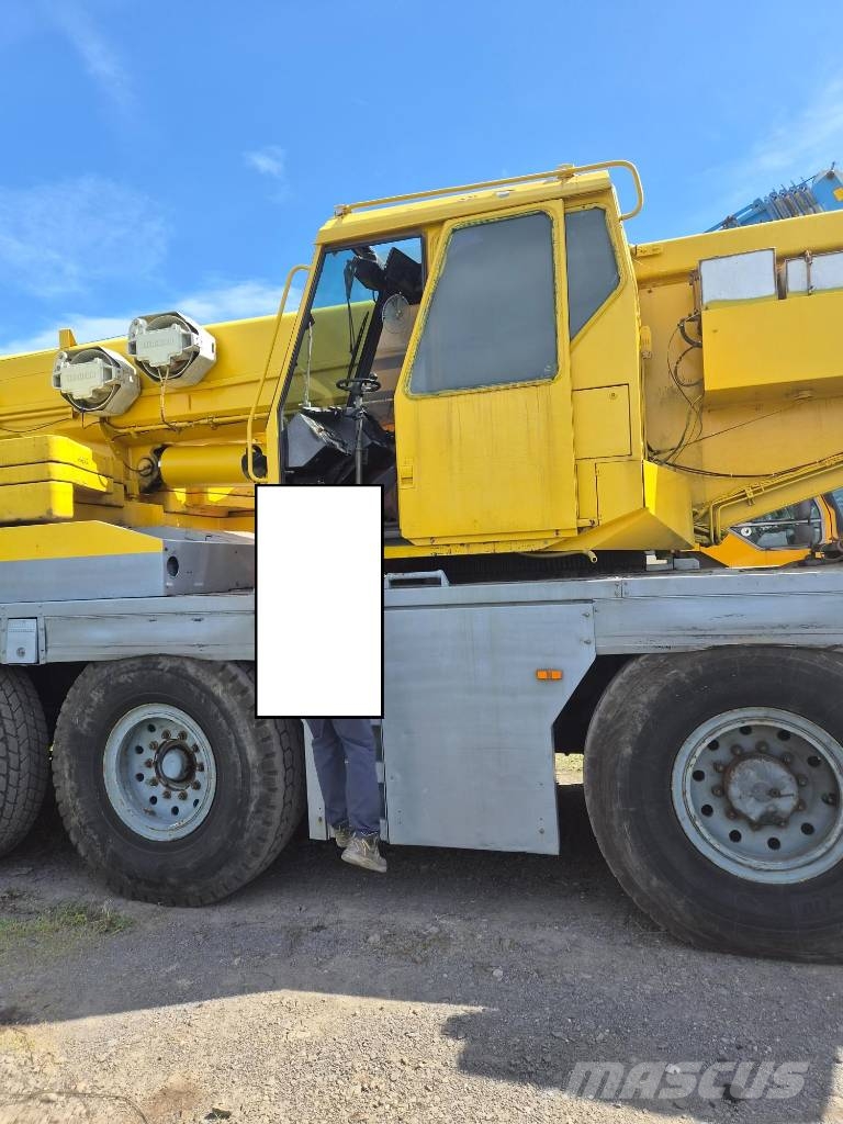 Liebherr LTM 1050-1 Mobiilinosturit