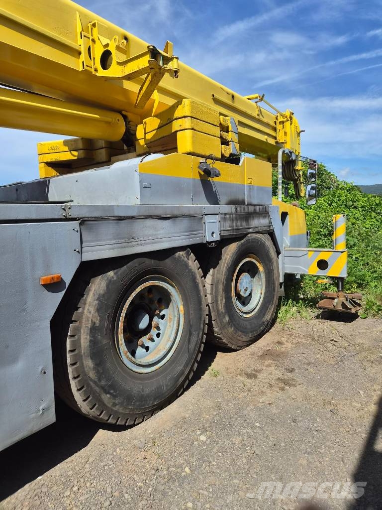 Liebherr LTM 1050-1 Mobiilinosturit