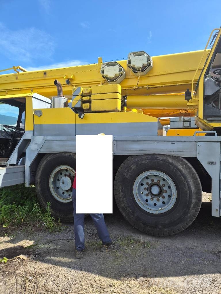 Liebherr LTM 1050-1 Mobiilinosturit