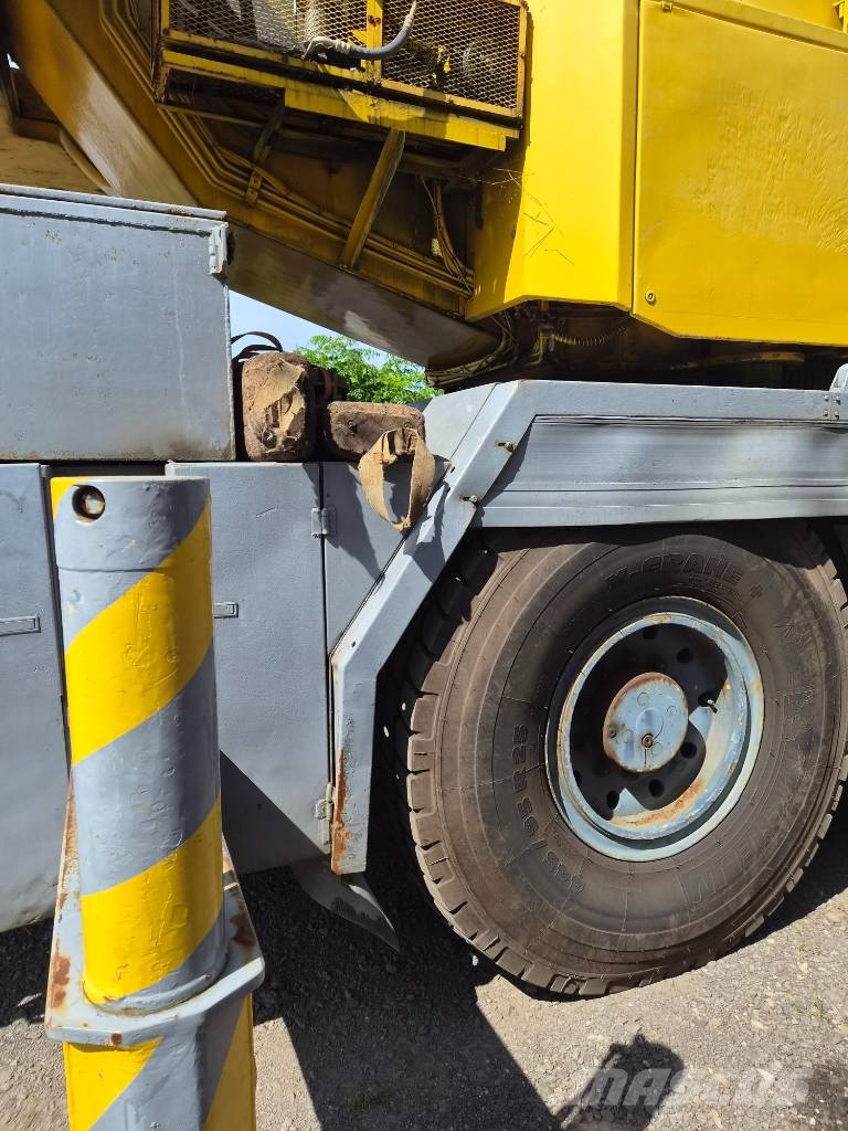 Liebherr LTM 1050-1 Mobiilinosturit