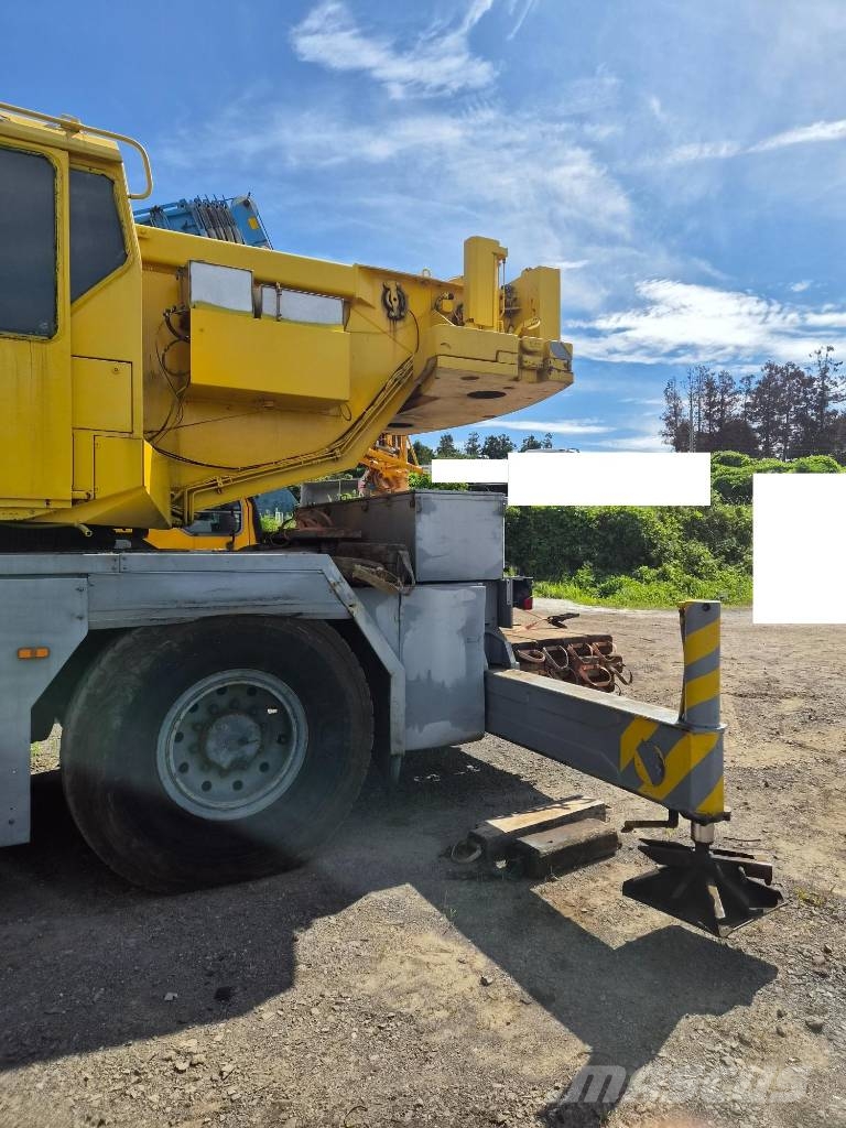 Liebherr LTM 1050-1 Mobiilinosturit