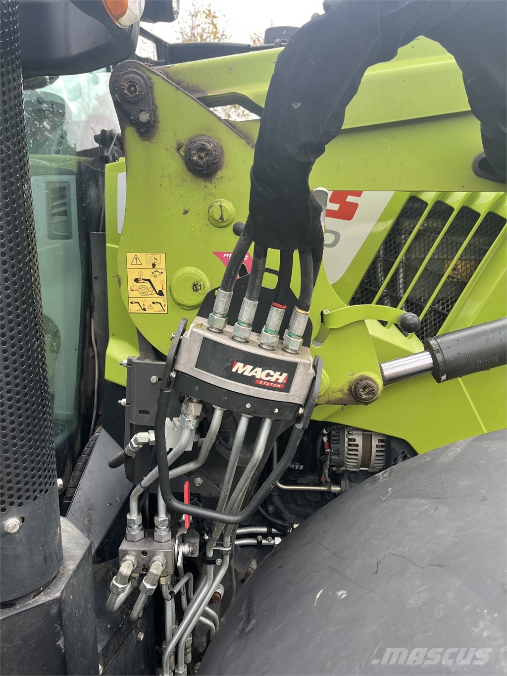 CLAAS Arion 460 CIS Traktorji