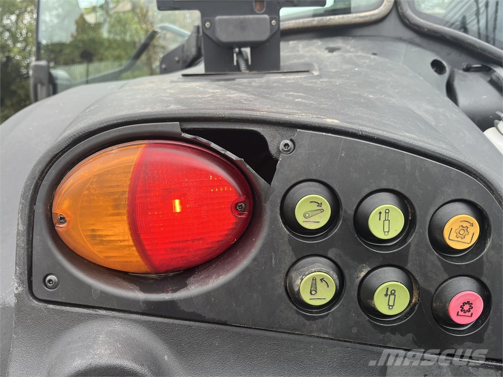 CLAAS Arion 460 CIS Traktorji