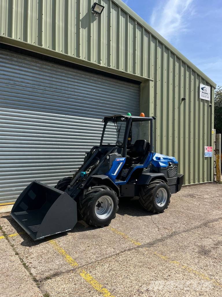 Multione 10.9 Loader Mini homlokrakodók