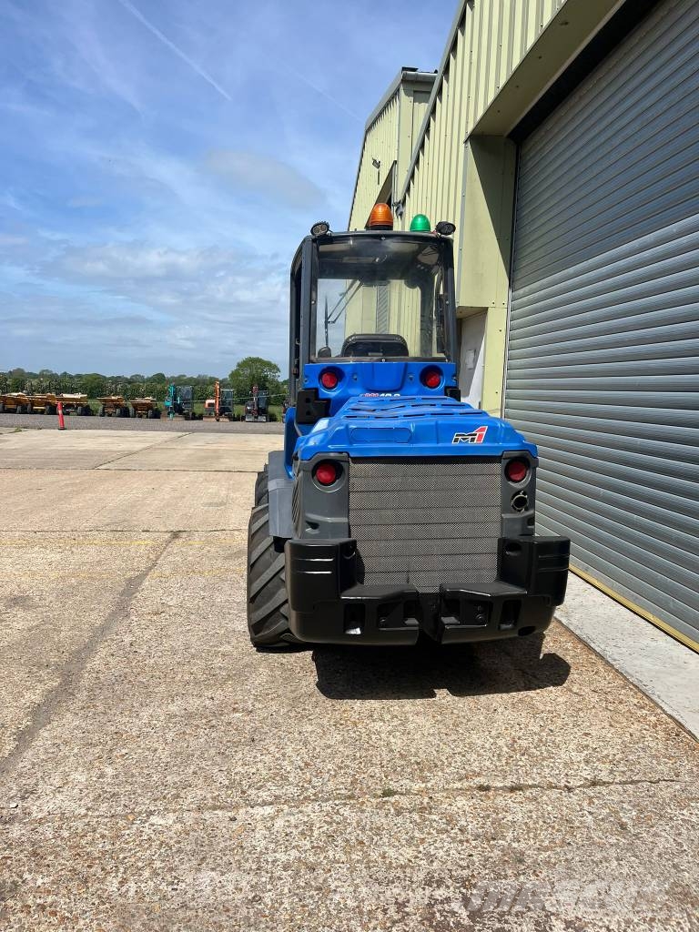 Multione 10.9 Loader Mini homlokrakodók