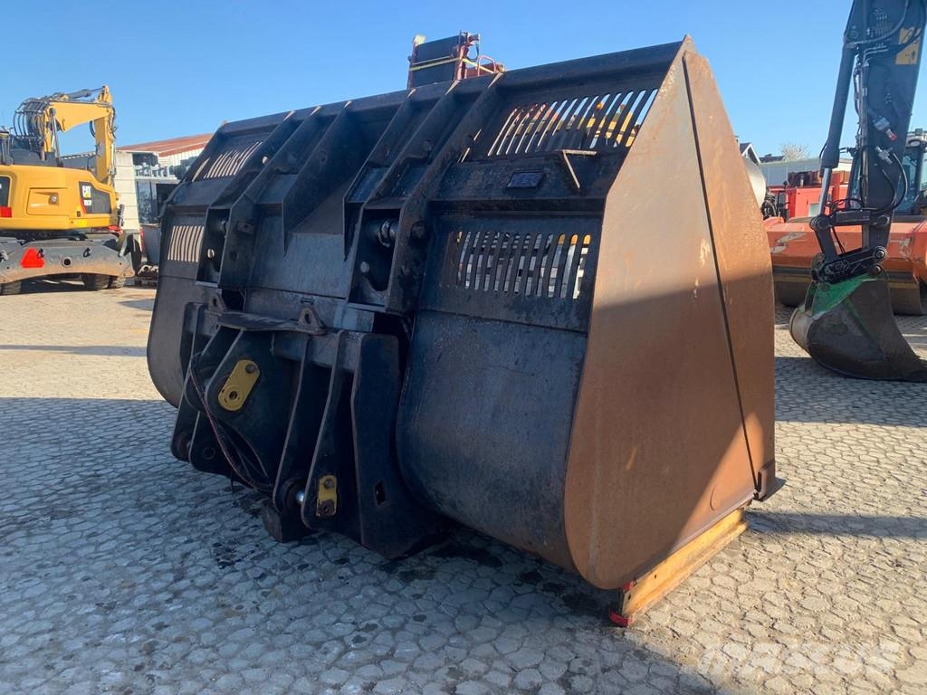 CAT 950 - 962 M Baldes