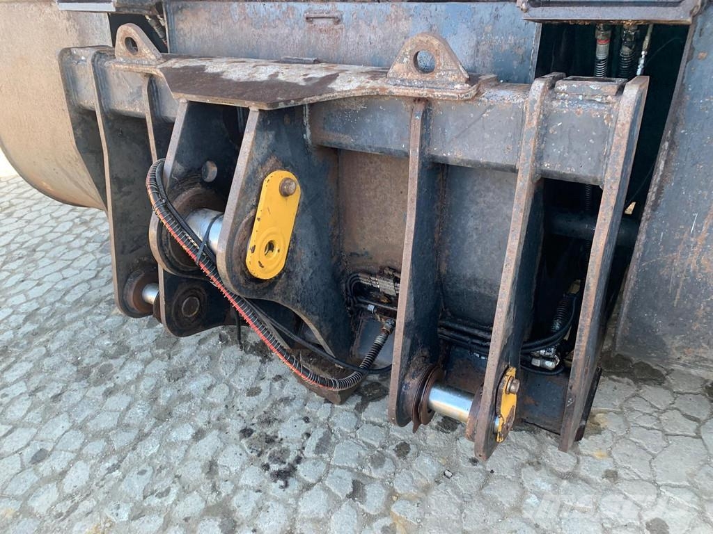 CAT 950 - 962 M Baldes