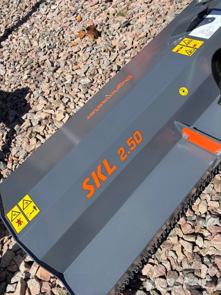 Agrimaster SKL 2.50 Segadoras y cortadoras de hojas para pasto