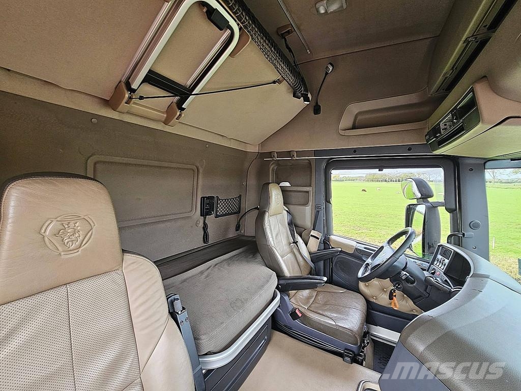 Scania R730 Leder, Vilcēji