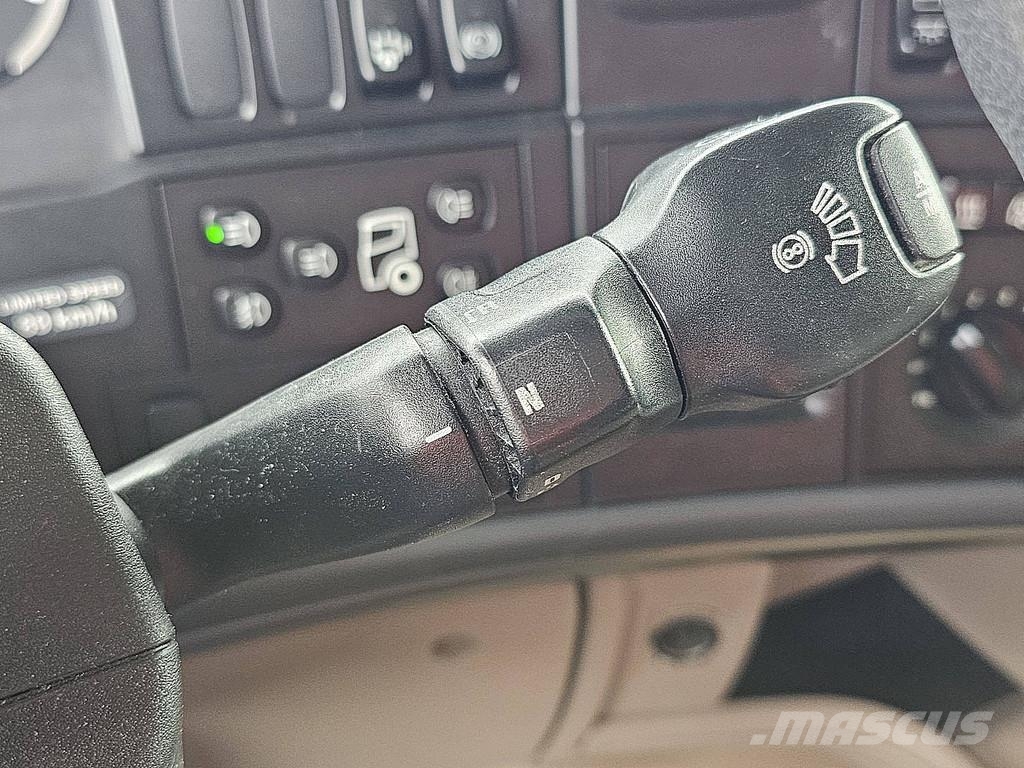 Scania R730 Leder, Vilcēji