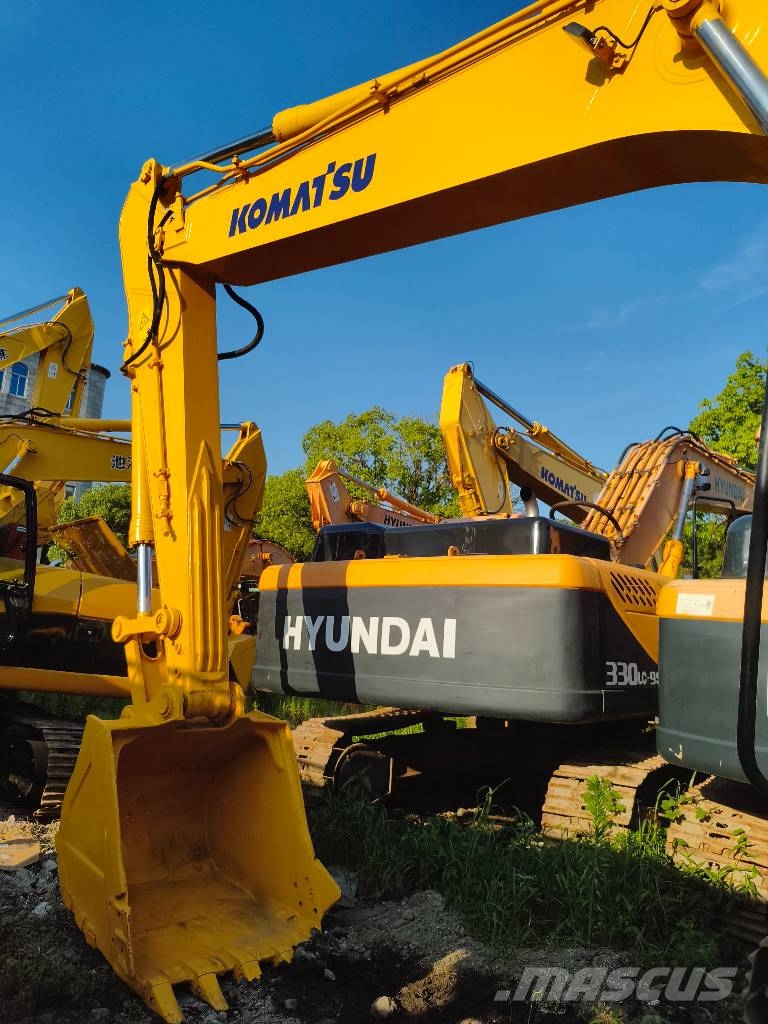 Komatsu PC 220-8 Гусеничні екскаватори