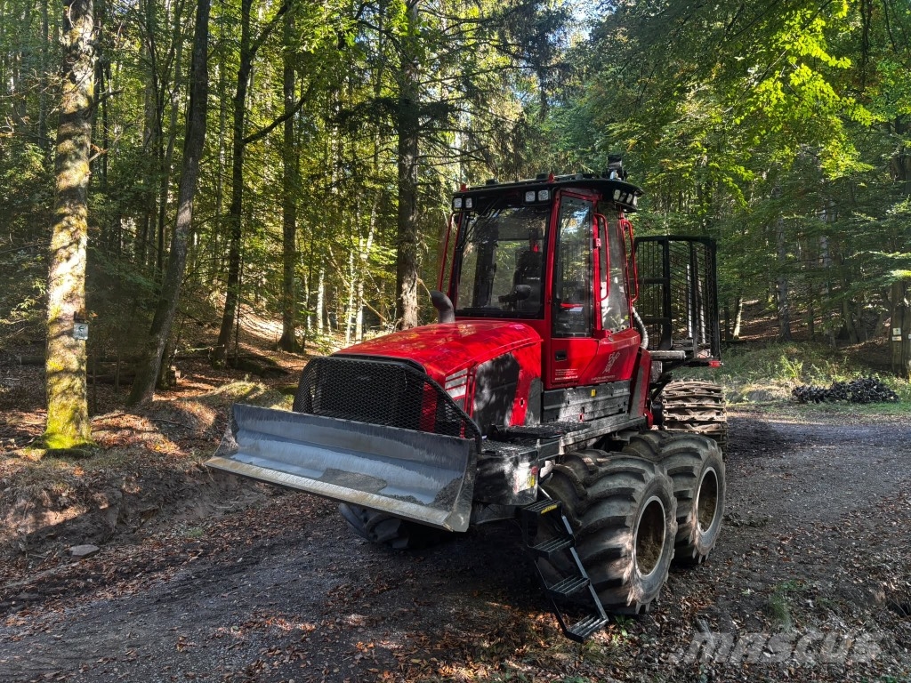 Komatsu 875 Forvarderi