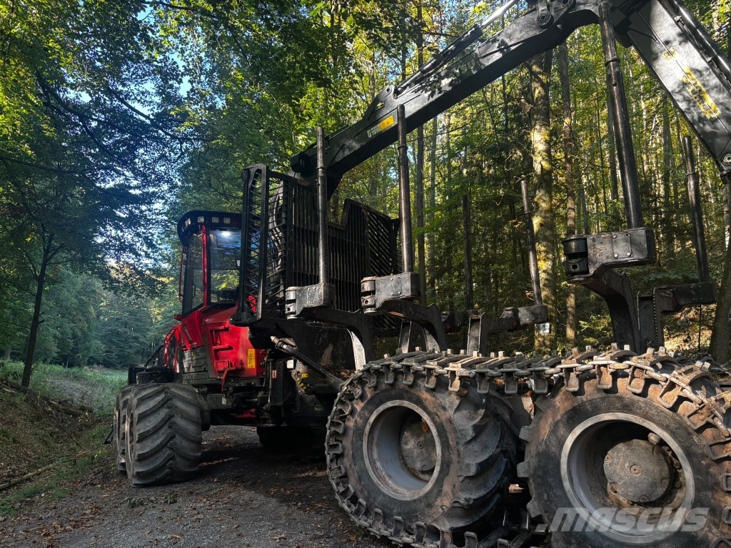 Komatsu 875 Forvarderi