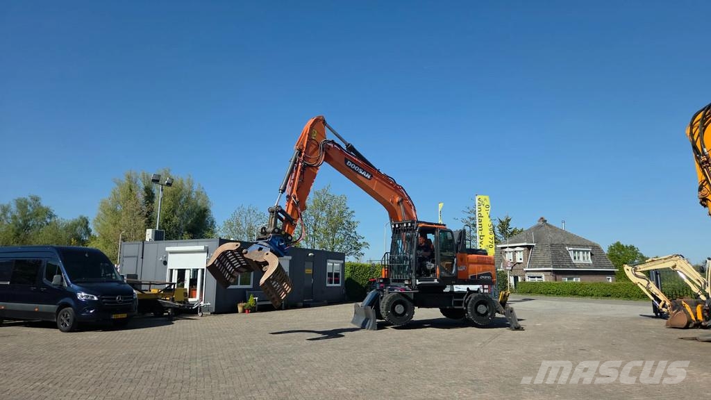 Doosan DX210W-5 2018 met Zijtveld S1202D sorteergrijper 2 Колісні екскаватори