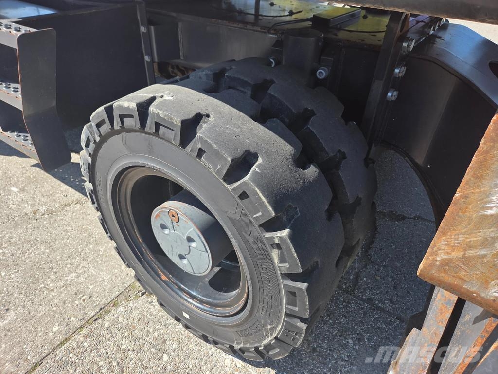 Doosan DX210W-5 2018 met Zijtveld S1202D sorteergrijper 2 Колісні екскаватори
