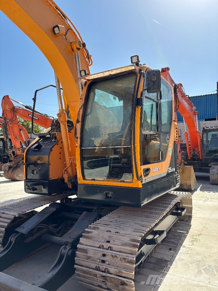 Hyundai R125LCR-9 Crawler excavators