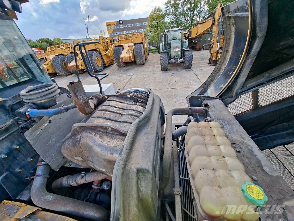 CAT 962M Wheel loaders