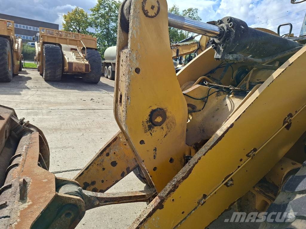 CAT 962M Wheel loaders