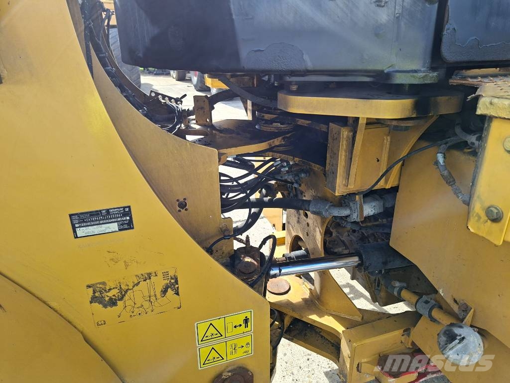 CAT 962M Wheel loaders