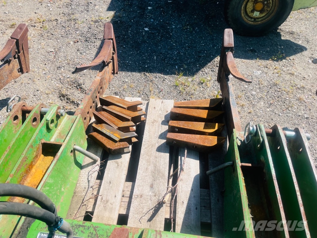 Amazone TL 402 Beitelploeg