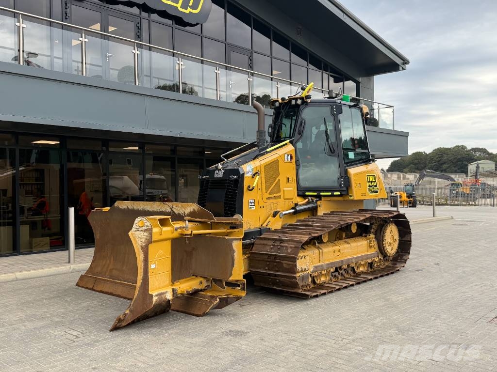 CAT D 4 Rupsdozers