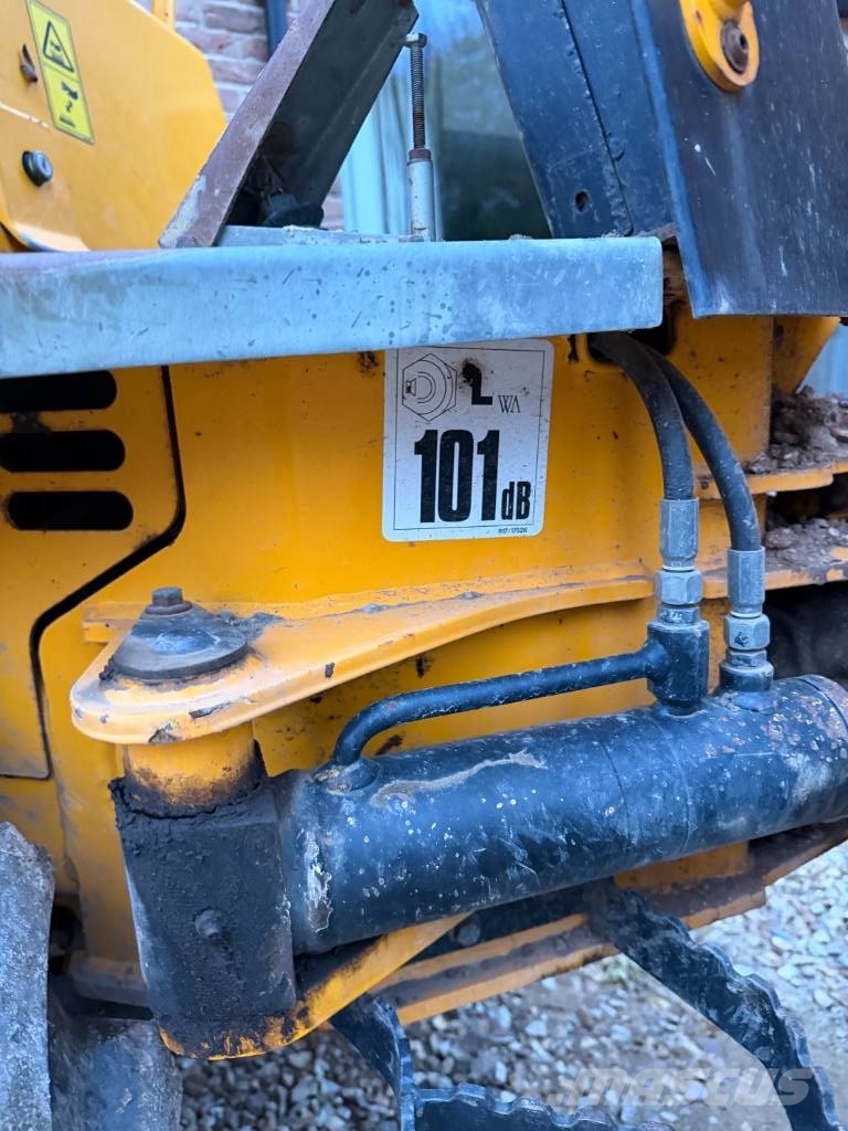 JCB 1 T Dumpere