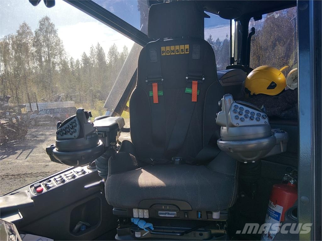 Ponsse Scorpion King 8W Harvesterid