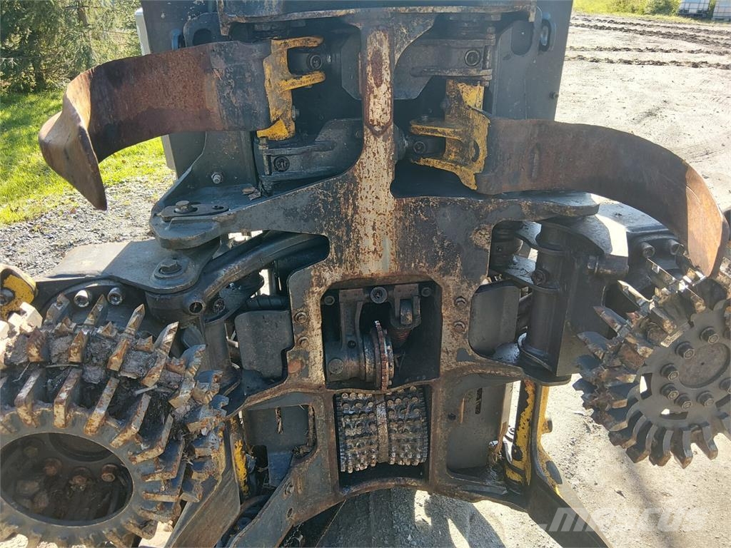 Ponsse Scorpion King 8W Harvesters