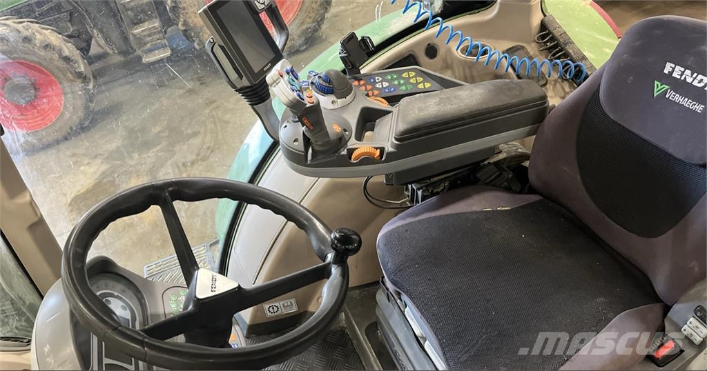 Fendt 718 VARIO POWER + Tratores