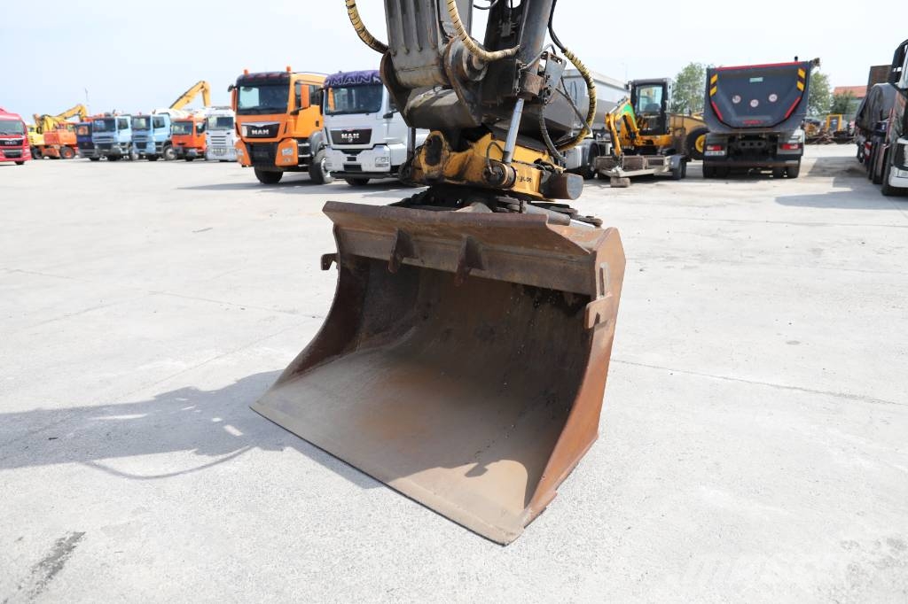 Volvo EC 250 D L Гусеничные экскаваторы