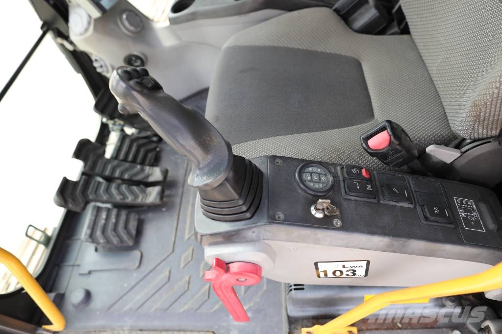 Volvo EC 250 D L Гусеничные экскаваторы