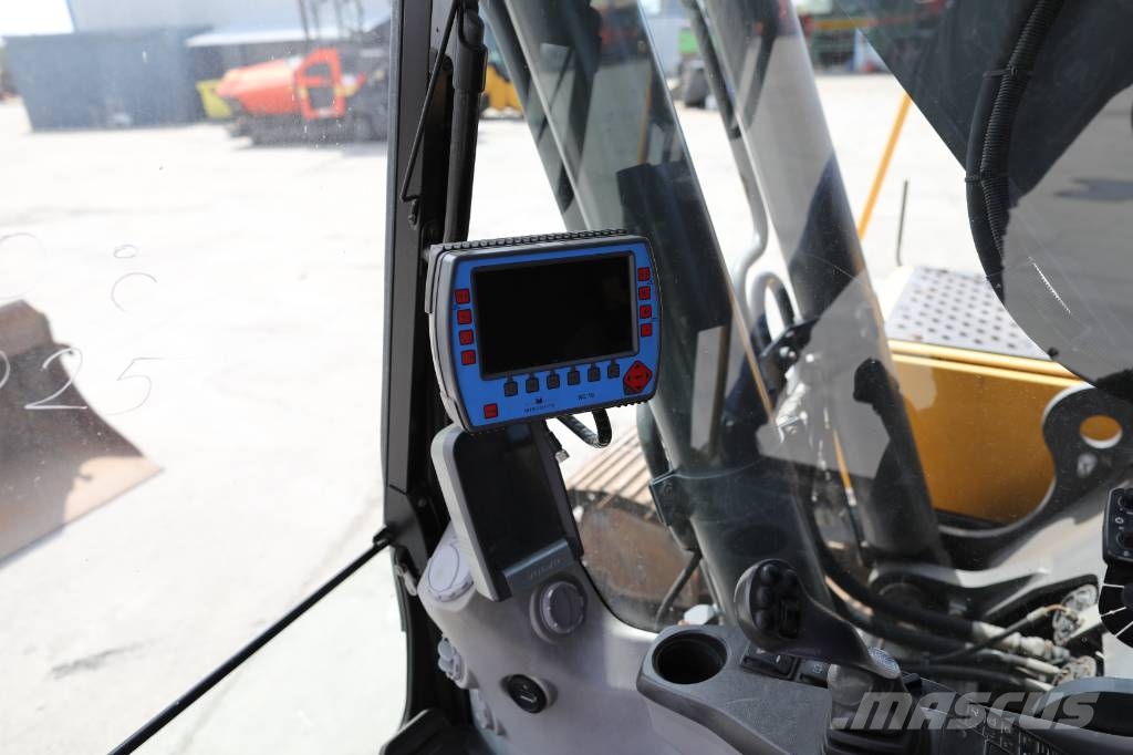 Volvo EC 250 D L Гусеничные экскаваторы