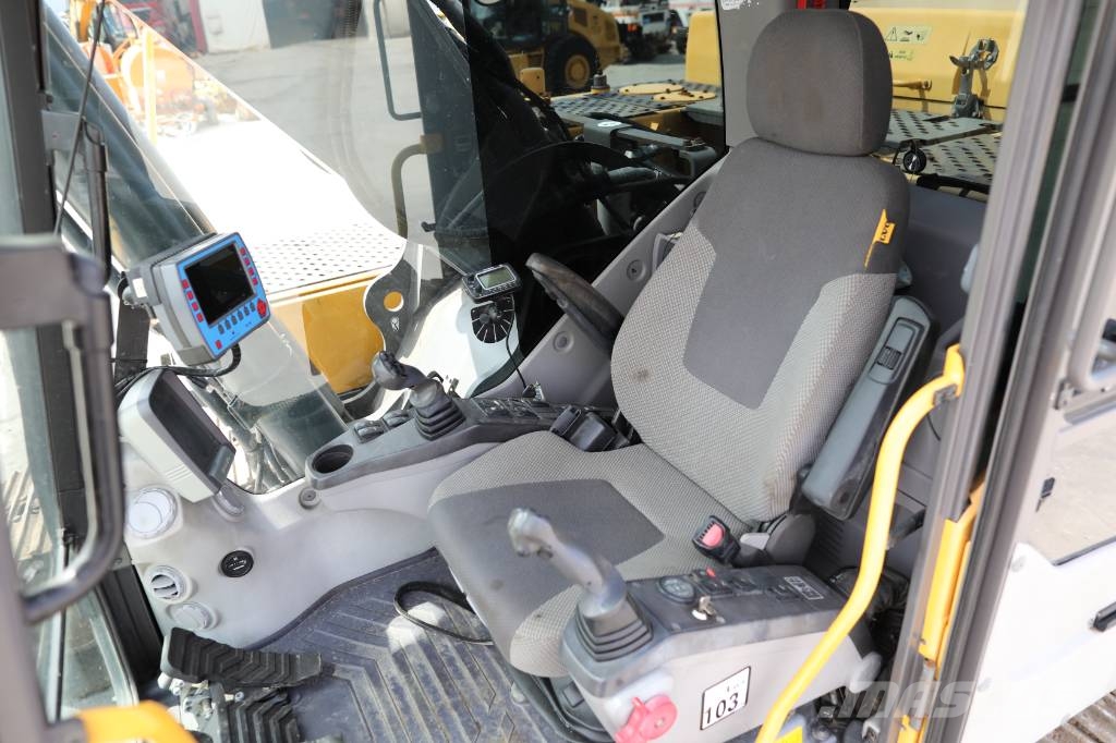 Volvo EC 250 D L Гусеничные экскаваторы