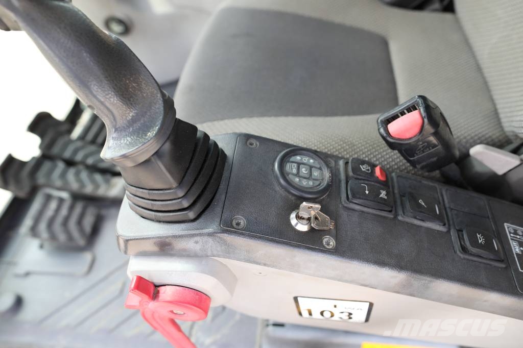 Volvo EC 250 D L Гусеничные экскаваторы