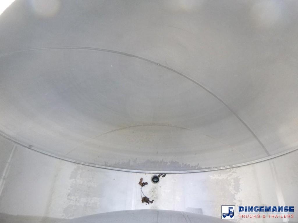 Maisonneuve Food tank inox 58 m3 / 4 comp + compressor Tankopleggers