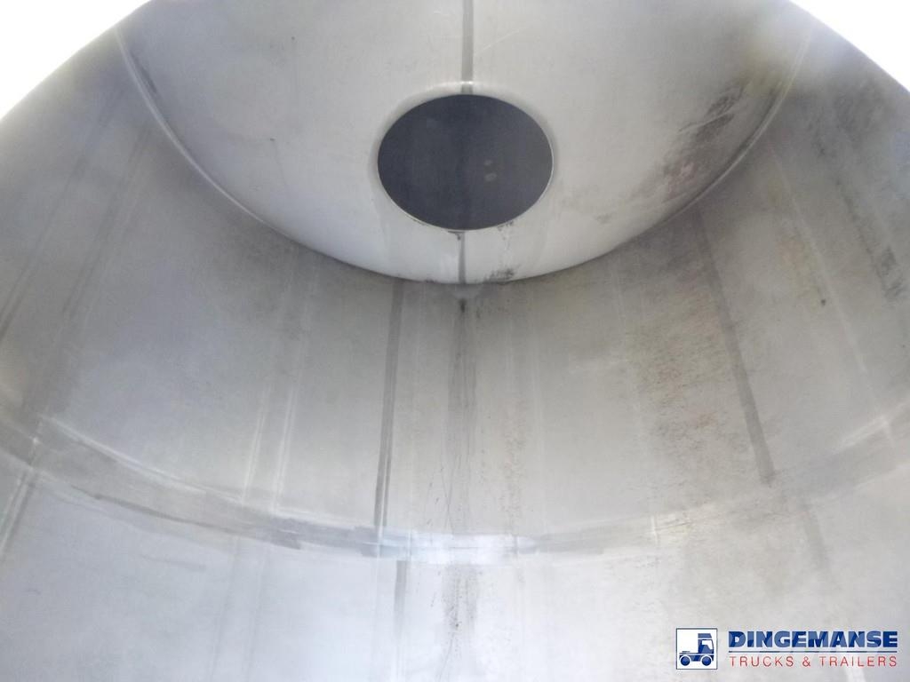 Maisonneuve Food tank inox 58 m3 / 4 comp + compressor Tankopleggers