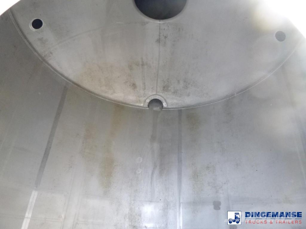 Maisonneuve Food tank inox 58 m3 / 4 comp + compressor Tankopleggers
