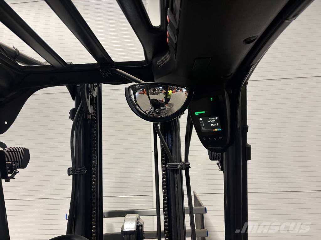 Linde E 12 Electric forklifts