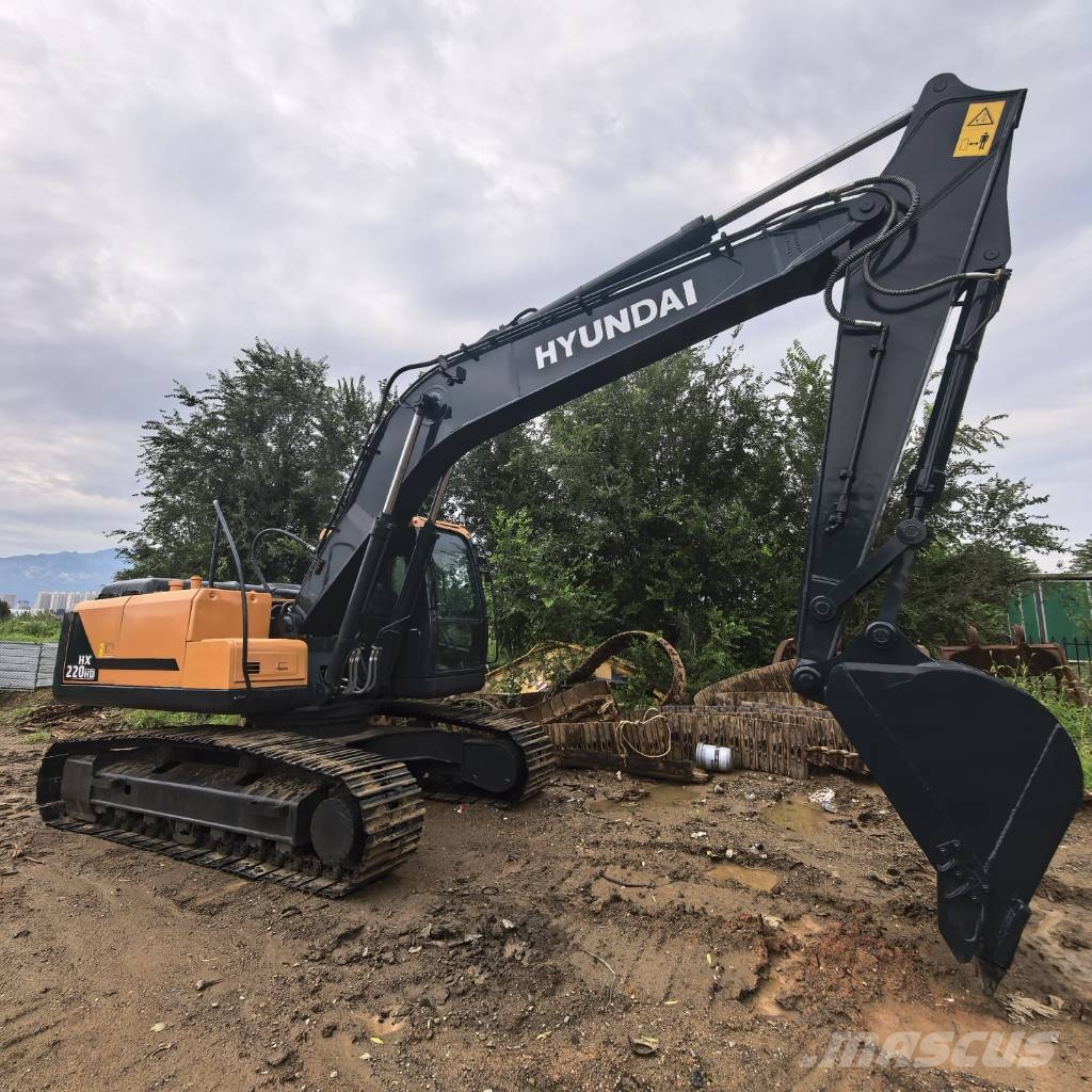 Hyundai HX 220 HD Midibagger 7t - 12t