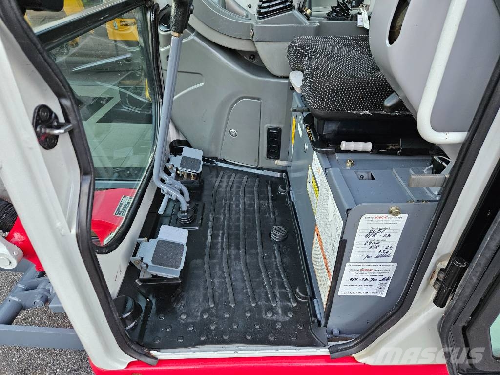 Takeuchi TB 216 Mini bageri <7t