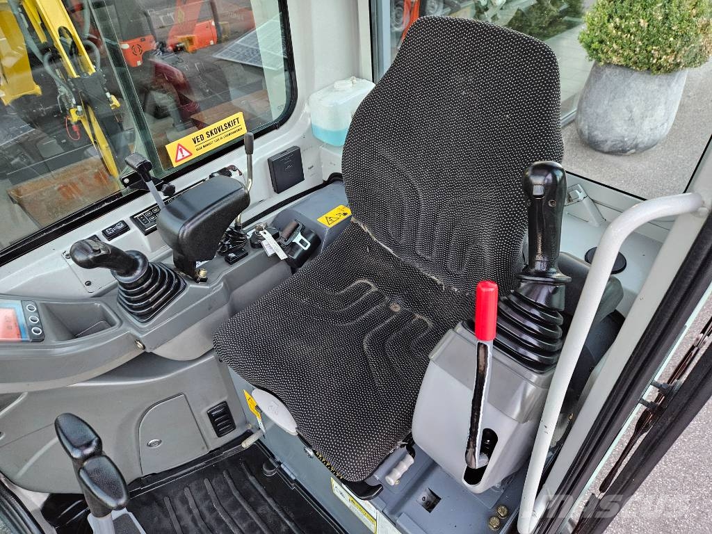 Takeuchi TB 216 Mini bageri <7t
