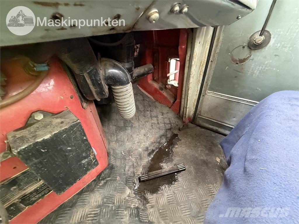 Volvo L49506 S2 Förlängd Camion plateau ridelle avec grue