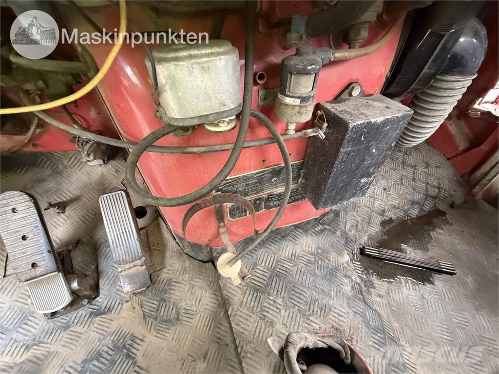 Volvo L49506 S2 Förlängd Camion plateau ridelle avec grue