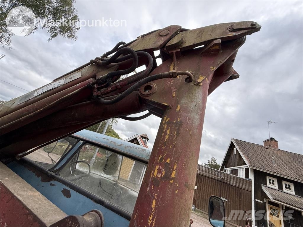 Volvo L49506 S2 Förlängd Camion plateau ridelle avec grue