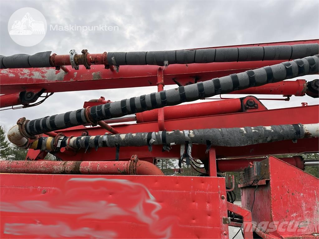 Scania P230LB4X2HLB شاحنات خرسانة