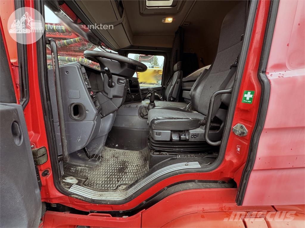 Scania P230LB4X2HLB شاحنات خرسانة