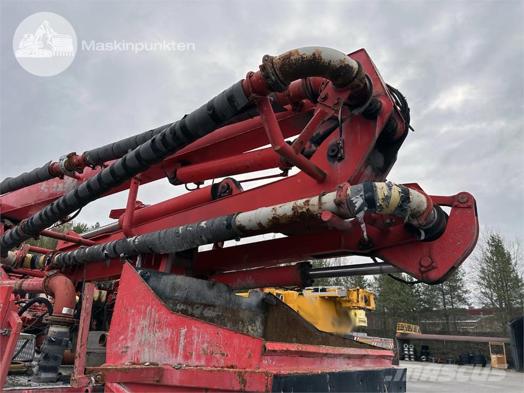 Scania P230LB4X2HLB شاحنات خرسانة